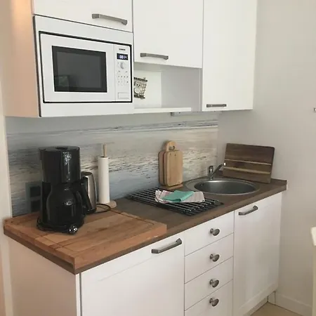 Ostseekoje Timmendorfer , Parkplatz , 100 M Zum Apartment Timmendorfer Strand