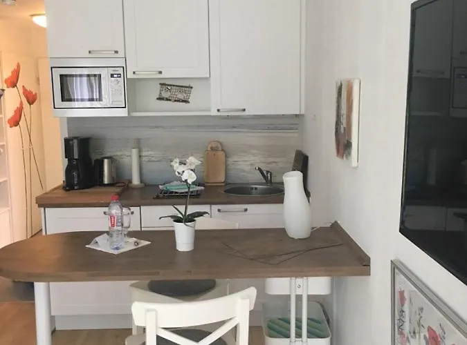 Ostseekoje Timmendorfer , Parkplatz , 100 M Zum Apartment Timmendorfer Strand